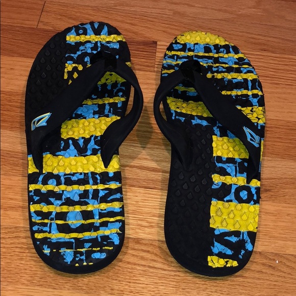 Volcom Sandals - Picture 3 of 3